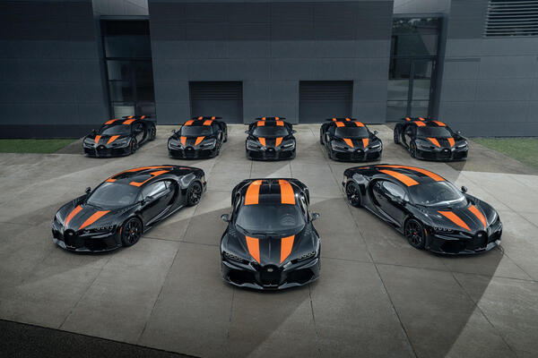 8 siêu xe Bugatti Chiron Super Sport tuyệt đẹp trị giá 33 triệu USD