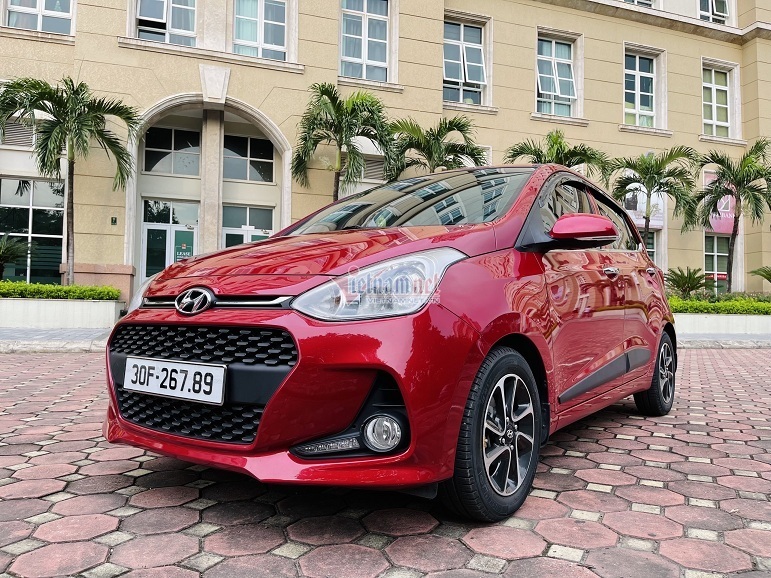 Hyundai Grand i10 cũ đời 2018 đội giá 600 triệu nhờ biển đẹp