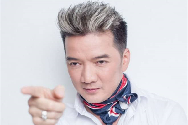 Làm sạch giới showbiz: Nghệ sĩ không có vùng cấm