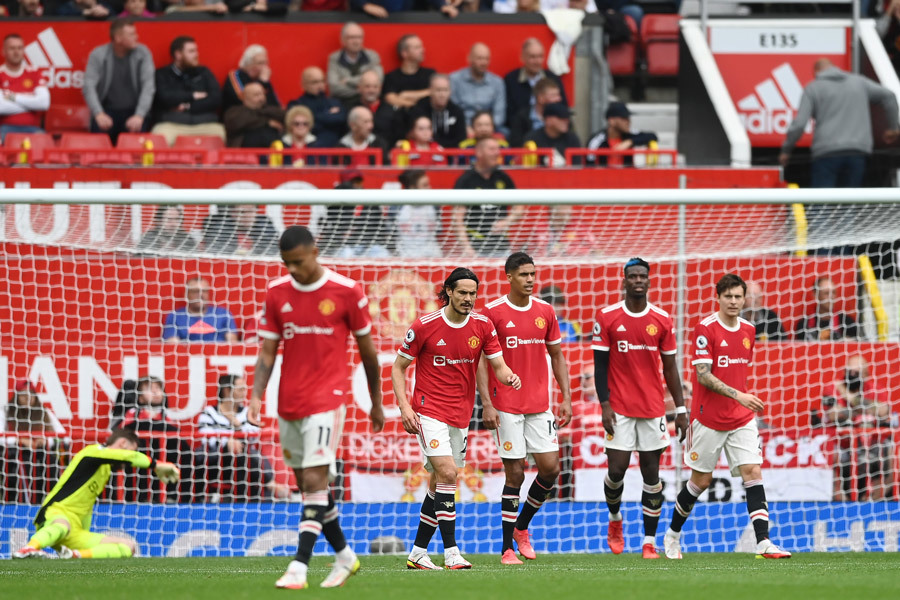 MU thua bẽ bàng tại Old Trafford: Nỗi hoang mang với Solskjaer