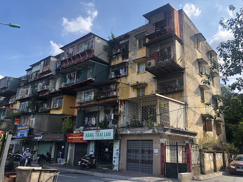 Covid-19 outbreak accelerates renovation of old buildings in Hanoi
