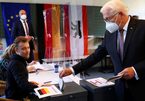 Bầu cử Đức đầy kịch tính, đảng của bà Merkel nguy cơ thua sát nút