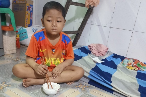 Bạn đọc ủng hộ các hoàn cảnh khó khăn 10 ngày cuối tháng 9/2021