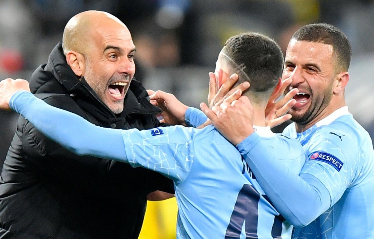 Pep Guardiola bất ngờ úp mở rời Man City