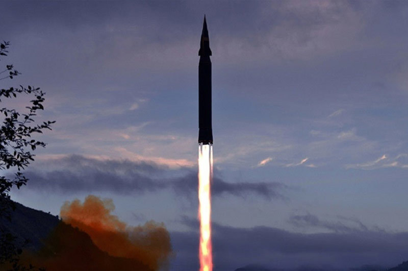 Triều Tiên tuyên bố thử thành công 'tên lửa siêu thanh'