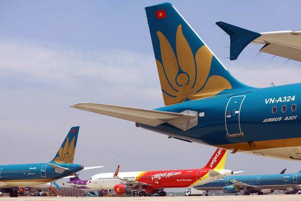 Khách tiêm 1 mũi vắc xin đủ điều kiện đi máy bay