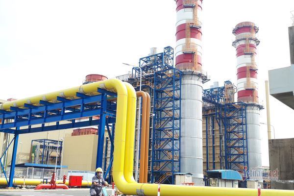 Electricity excess worries power plant owners