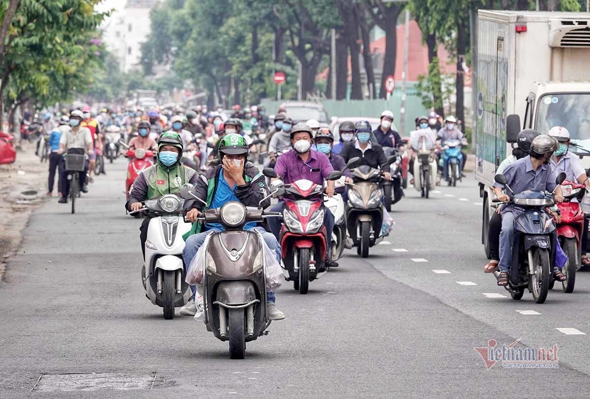 TP.HCM chính thức thực hiện Chỉ thị 18, từng bước khôi phục kinh tế từ 1/10