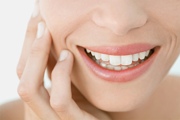 Bất thường răng miệng tiết lộ về sức khỏe của bạn