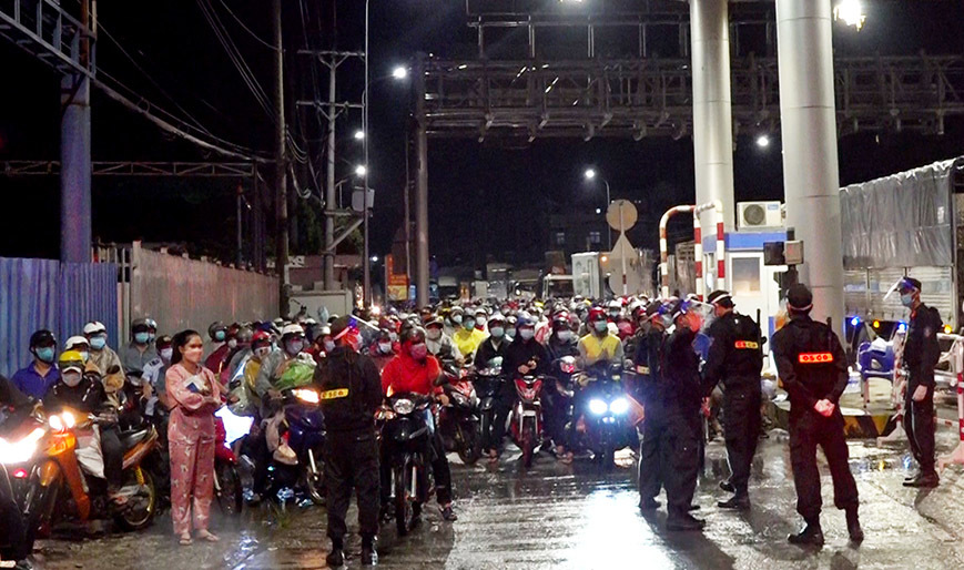 20 ngàn người về quê, An Giang tăng cường phòng chống dịch mức cao nhất