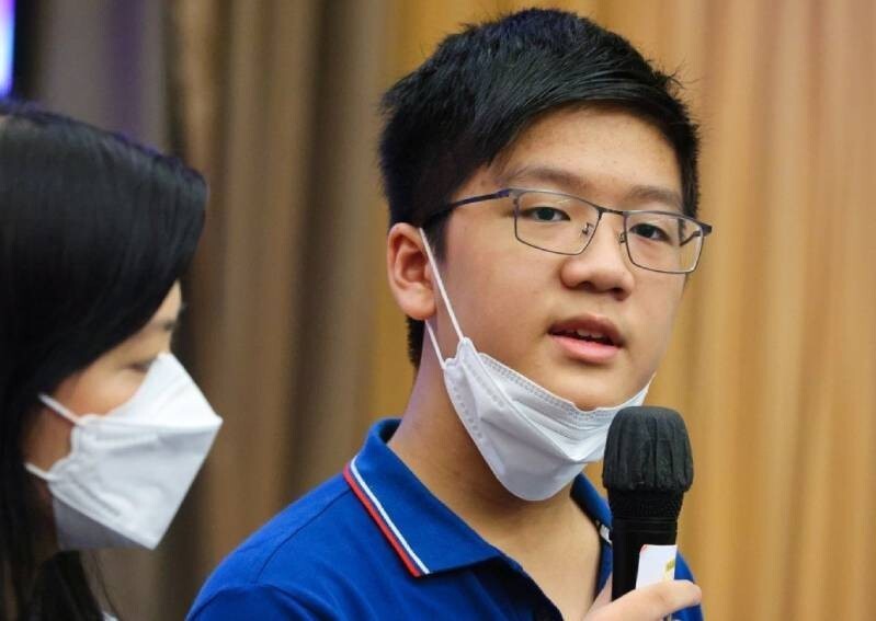 Thần đồng 13 tuổi trở thành sinh viên đại học