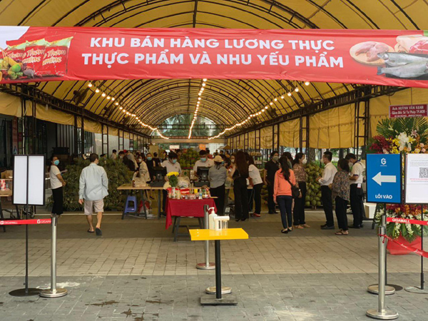 Giga Market mở khu bán thực phẩm, nhu yếu phẩm phục vụ người dân TP.HCM