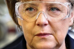 Bà Merkel đưa nước Đức từ “gã ốm yếu” thành siêu cường như thế nào?