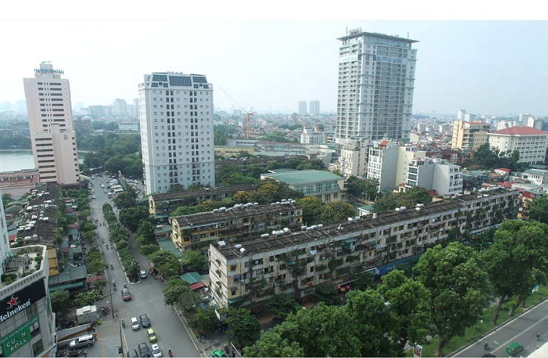 Renovation of old apartment buildings must keep social cohesion: experts