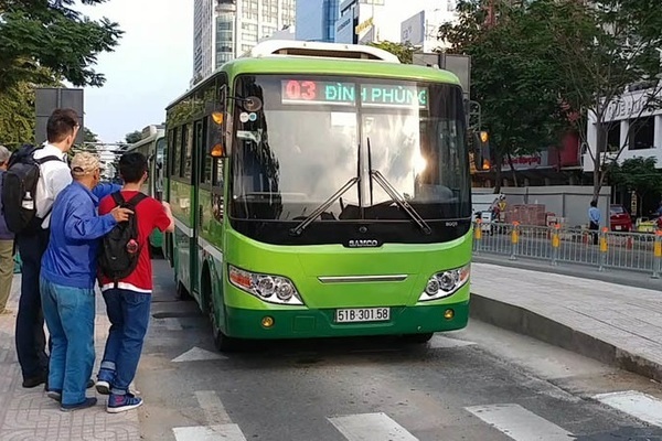 Bốn tuyến xe buýt đầu tiên tại TP.HCM hoạt động từ 5/10