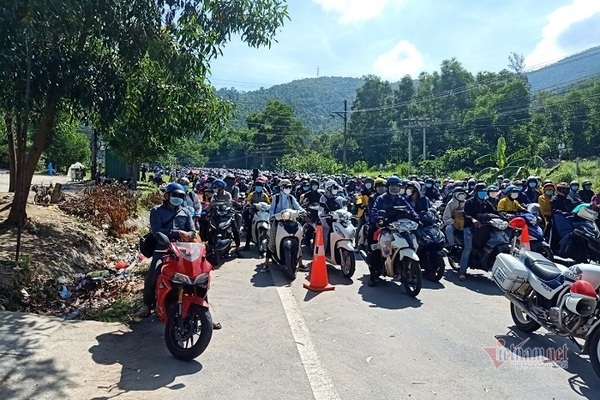 TT-Huế sẽ xử phạt người dân từ tỉnh, thành có dịch về quê tự phát