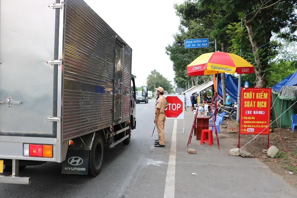 Giả làm phụ xe tải, người phụ nữ từ TP.HCM về Bà Rịa - Vũng Tàu dương tính nCoV