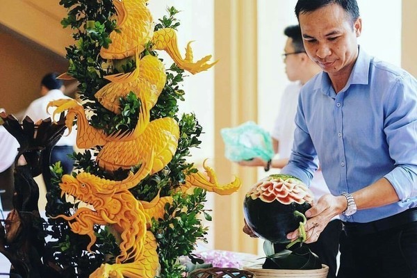 Tay nghề làm bếp '5 sao' của giảng viên ở Hà Nội