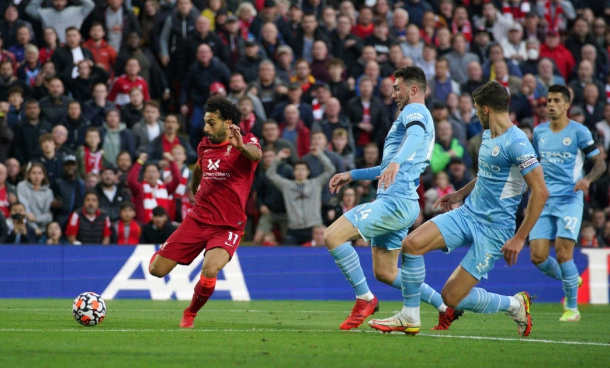 Salah có pha solo để đời ghi bàn vào lưới Man City