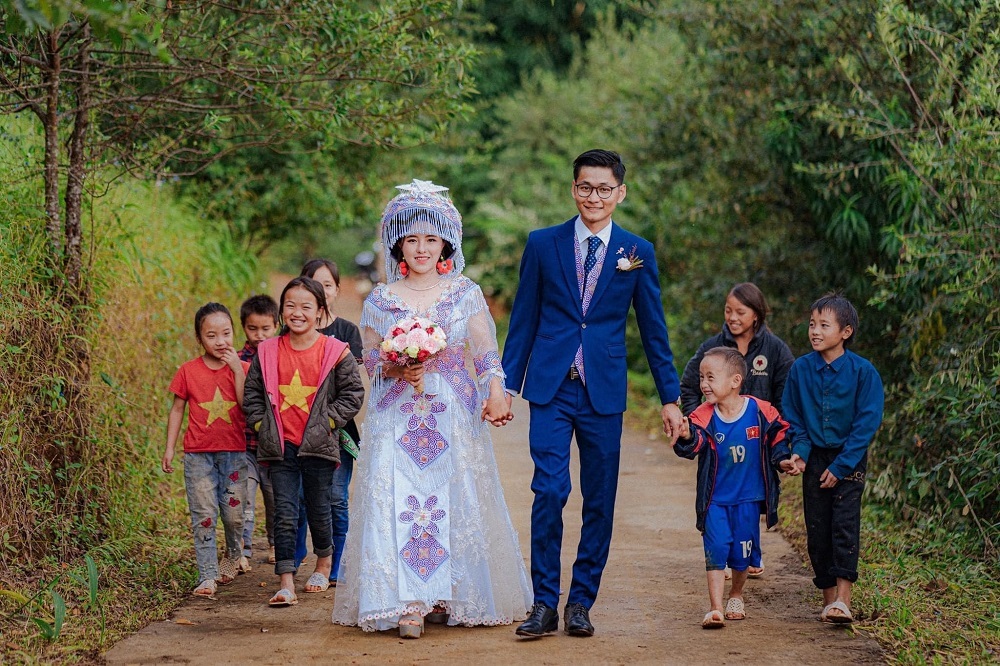9X Sài Gòn cưới vợ người H'Mông sau 5 tháng ‘ở rể’ vì Covid-19