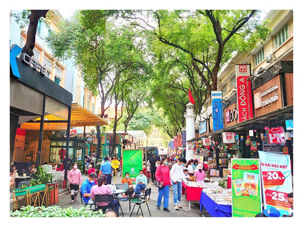 HCM City Book Street prepares for re-opening