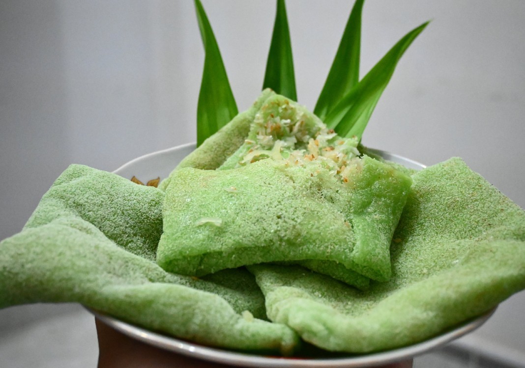 Khmer-style crepe in Tra Vinh