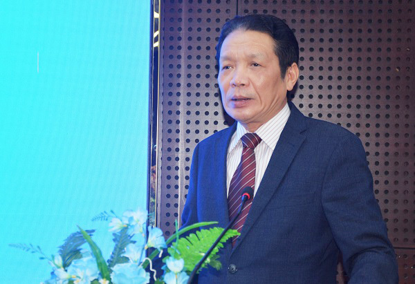 Chủ tịch Hội Xuất bản chúc mừng nhân ngày truyền thống của ngành