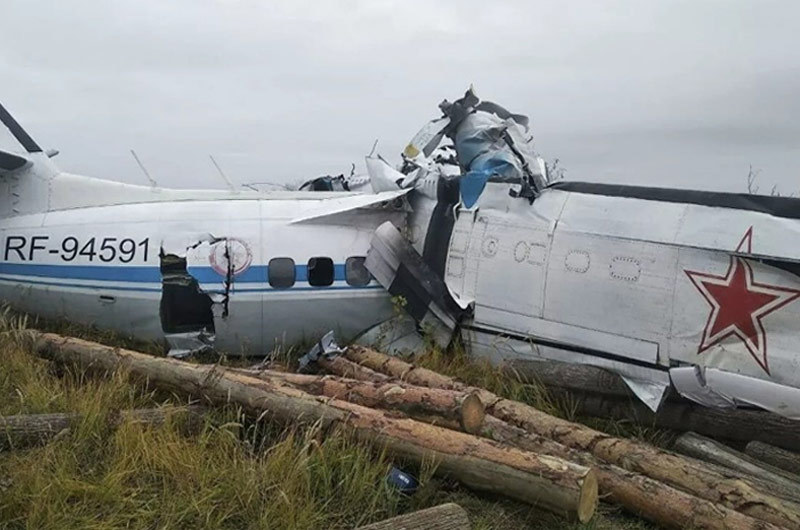 Rơi máy bay ở Nga, 16 người thiệt mạng