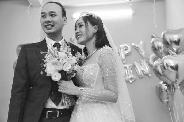 MC Xuân Anh VTV: Tối đầu tiên về nhà chồng, tôi khóc nhiều lắm