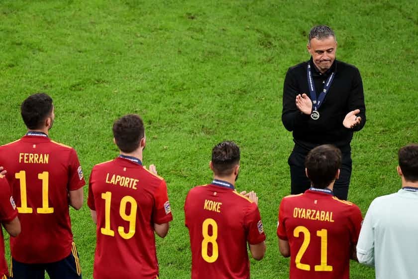 HLV Luis Enrique: ‘Thua Pháp thế này thật đau’