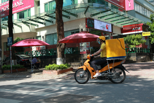 Dịch vụ chuyển phát dành riêng cho ngành tài chính, ngân hàng của Vietnam Post