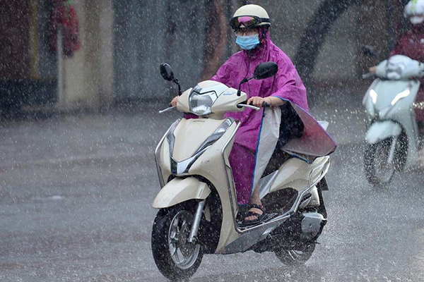 Dự báo thời tiết 13/10, Bắc Bộ và Trung Bộ mưa to dù bão chưa vào