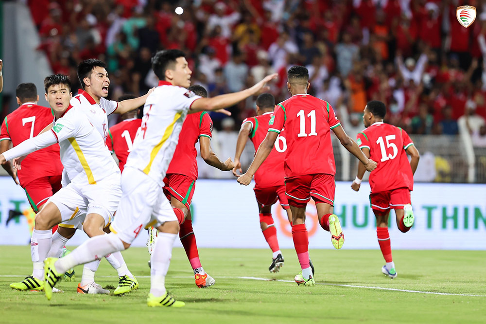 Highlights Oman 3-1 Việt Nam: VAR gây tranh cãi