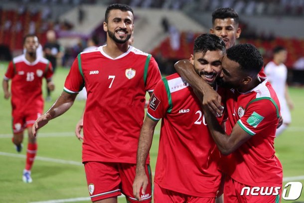 Báo Oman: 'Đội nhà vẫn còn nhiều vấn đề ở trận thắng Việt Nam'