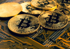 Bitcoin tăng một mạch lên 58.000 USD, cao nhất trong 6 tháng