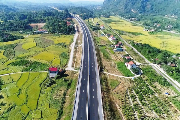 Hạ tầng giao thông kết nối - ‘bệ phóng’ để Tây Ninh bứt phá