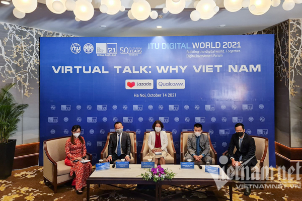 Tọa đàm 'Why Vietnam: Lợi thế của Việt Nam trong kỷ nguyên số'