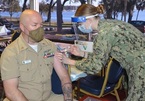 Hải quân Mỹ dọa loại ngũ thủy thủ không tiêm vắc xin phòng Covid-19