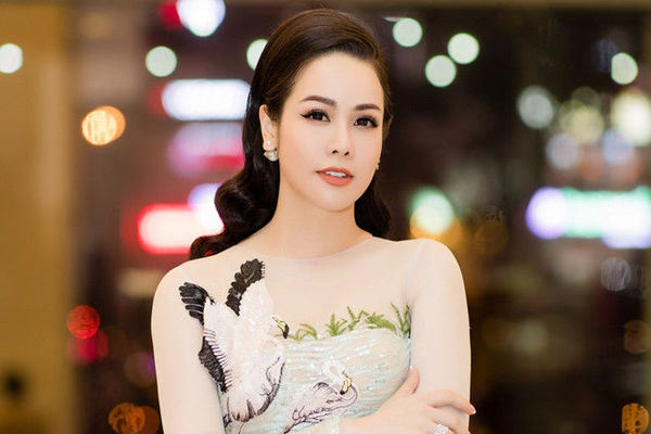 Nhật Kim Anh công bố sao kê và lên tiếng về tiền từ thiện