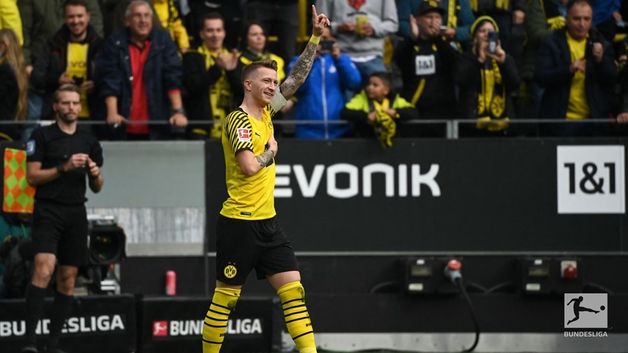 Haaland lập cú đúp, Dortmund leo lên đỉnh bảng