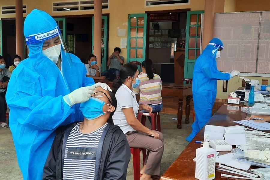 152 ca mắc Covid-19 mới, Quảng Nam phong tỏa gấp hàng loạt điểm nóng