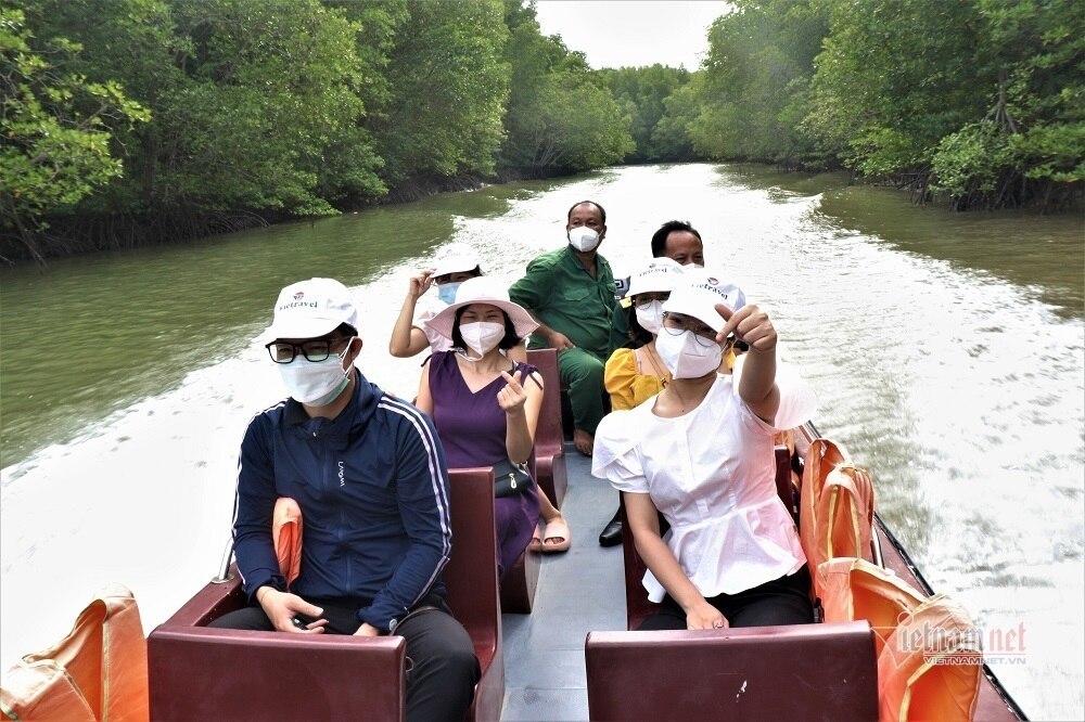 Interprovincial tours allowed in HCM City