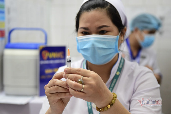 Pfizer vaccine may be approved for children aged 12-17 in Vietnam