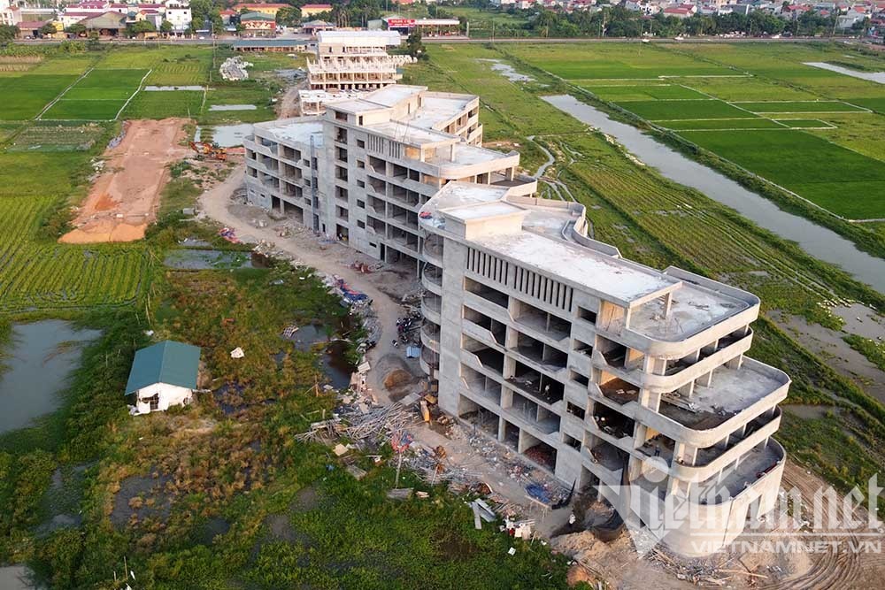 Vĩnh Phúc: Dự án không phép 