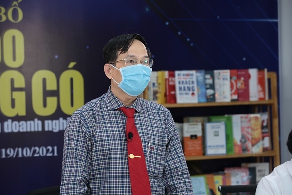 'Top 100 tựa sách đáng có trong tủ sách doanh nghiệp' gồm những quyển nào?