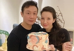 MC Anh Tuấn hạnh phúc đón sinh nhật bên vợ trẻ