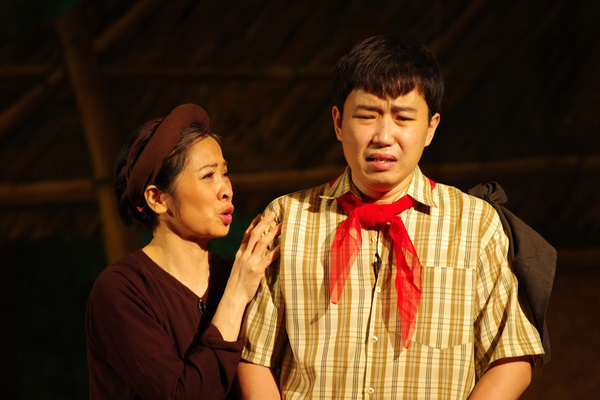 Minh Tít vào vai chính trong vở kịch tôn vinh tình mẫu tử
