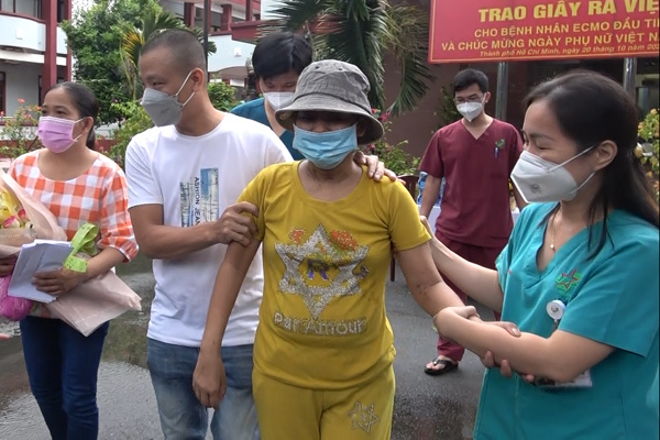 Bệnh nhân Covid-19 ở TP.HCM chạy ECMO 61 ngày hết 2,3 tỷ đồng