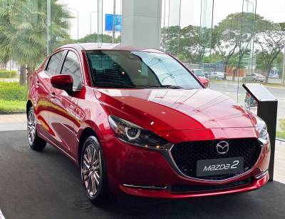gia-xe-Mazda2-thang-10-2021