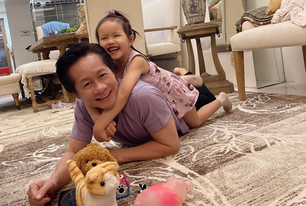 Phan Như Thảo tự nhận 'không có gì ngoài tiền, hứa nuôi chồng già'